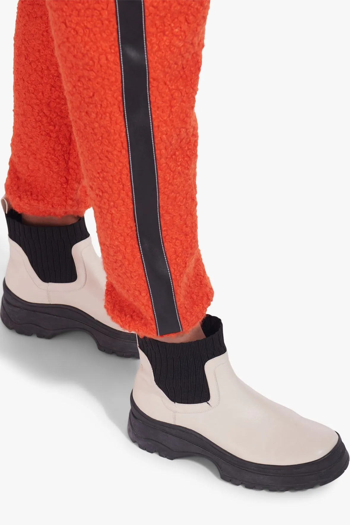 CHUTES JOGGER | POPPY