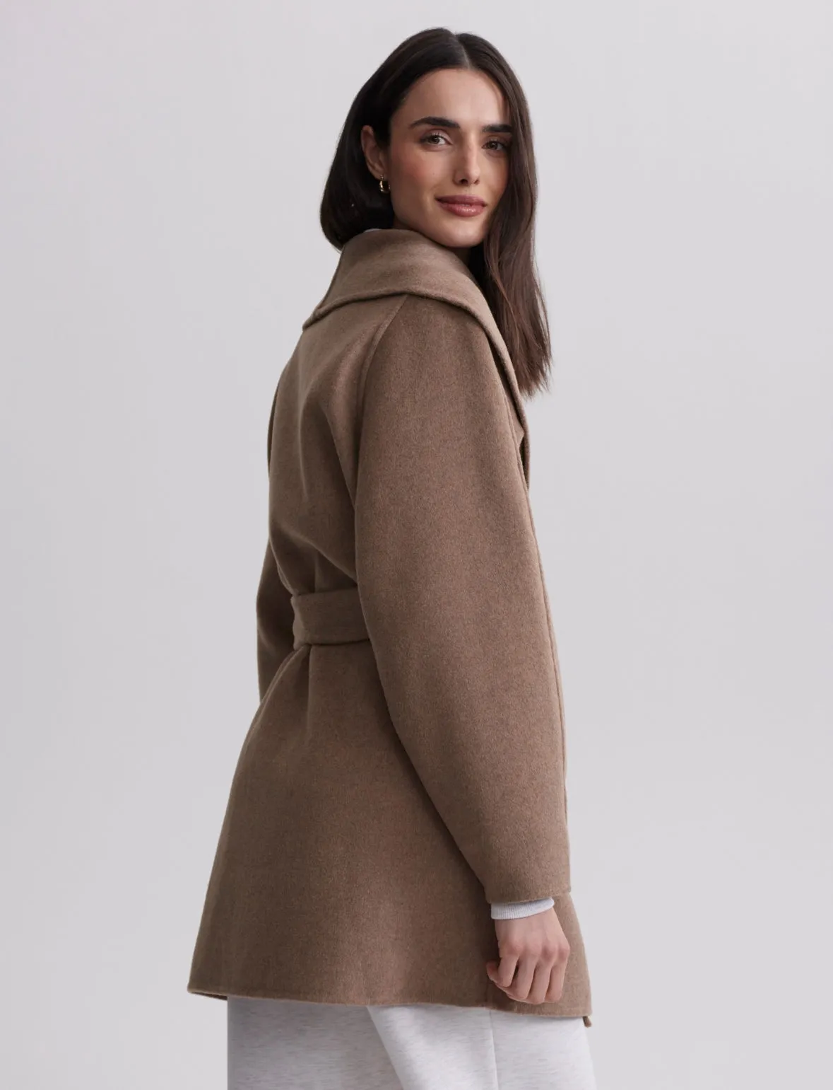 Chic Edgemere Wrap-Style Jacket in Luxurious Material