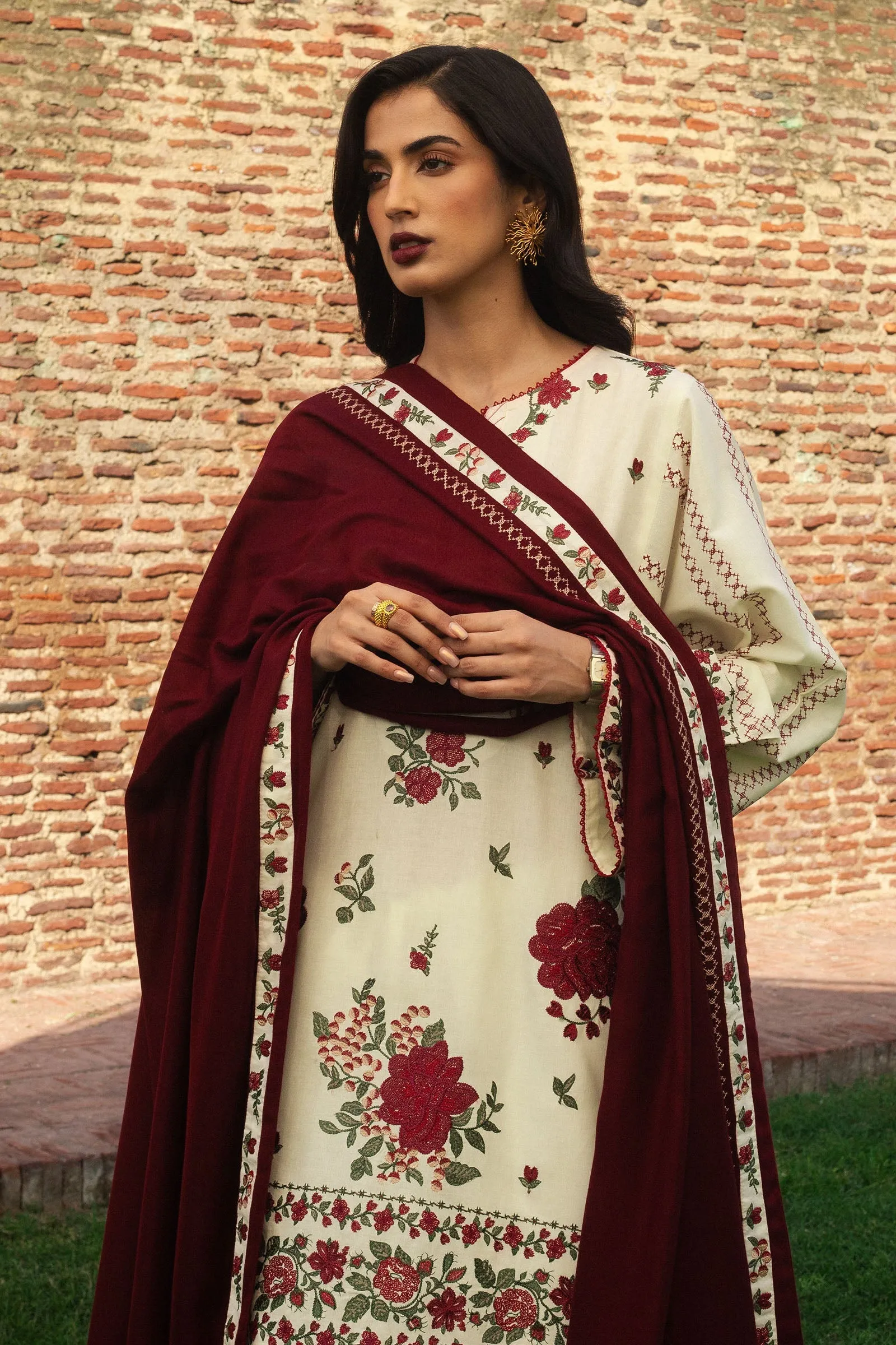 Zara Shahjahan Winter '24 – FARIDEH-D1